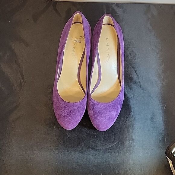 NINE WEST SUEDE ROUND TOE SLIP-ON WOMEN"S HIGH HEEL STILETTOS PUMP SHOES - Picture 4 of 16